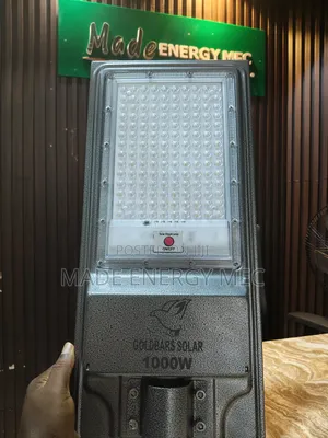 GOLDBARS SOLAR 1000W All-in-One Solar Street Light – IP67