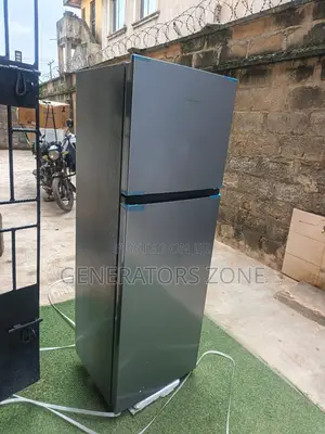 Hisense 360L Refrigerator Everyday Convenience