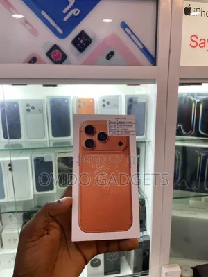 New Apple iPhone 17 Pro 256 GB Orange