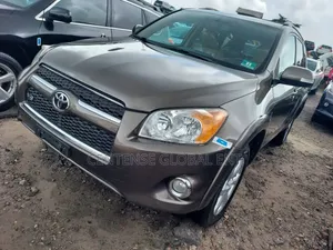 Toyota RAV4 2010 Gray