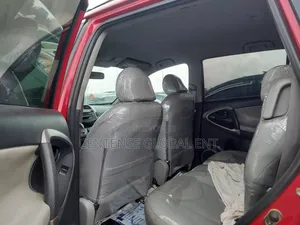 Toyota RAV4 2010 Red