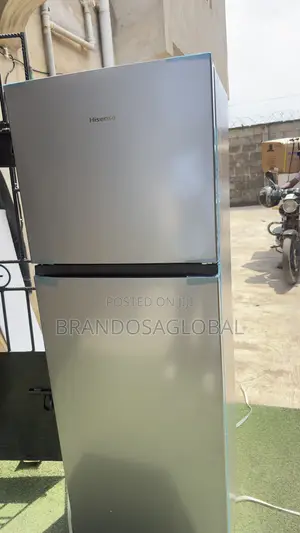 Hisense 306L Refrigerator – Adjustable Shelf Double Door Fridge