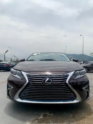 Lexus ES 2016 Brown