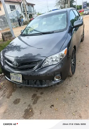 Toyota Corolla 2013 Gray