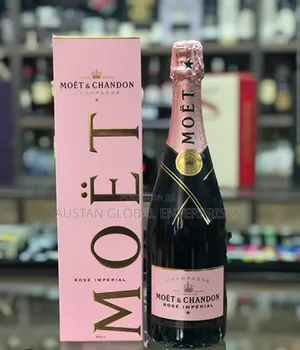 Moet Chandon Rose Imperial
