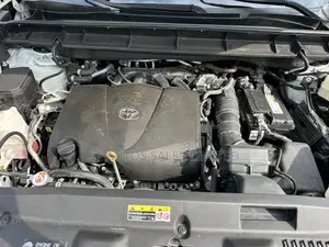 Toyota Highlander XLE AWD 2020 Off white