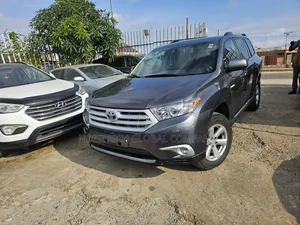 Toyota Highlander 2009 Gray
