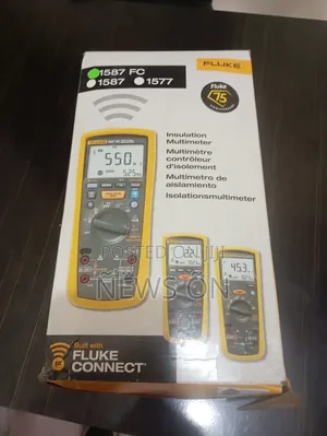 Fluke 1587 FC Insulation Multimeter, a 2-in-1