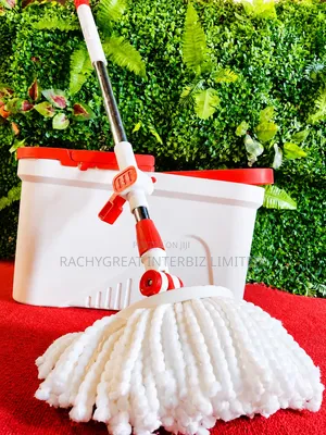 360° Spin Mop Bucket With Microfiber Mop Stainless Steel Handle