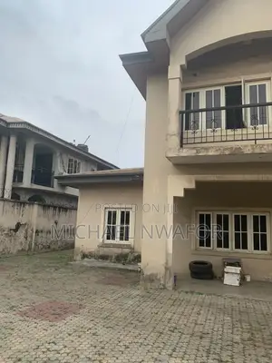 Furnished 4bdrm Duplex in Magodo G R A Phase 1 for rent