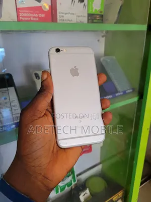 Apple iPhone 6s 32 GB Silver