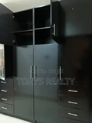 Furnished 3bdrm Apartment in Parkview Estate for rent