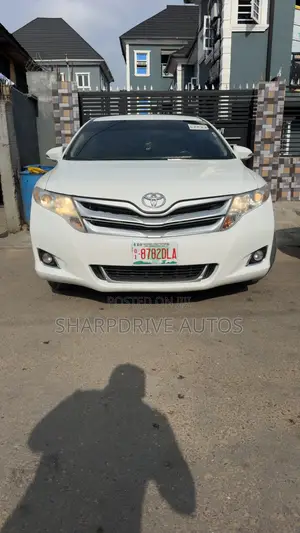 Toyota Venza LE 2014 White
