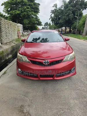 Toyota Camry 2012 Red