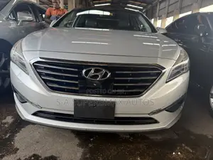 Hyundai Sonata Limited 2.0T 4dr Sedan (2.0L 4cyl Turbo 6A) 2015 Silver