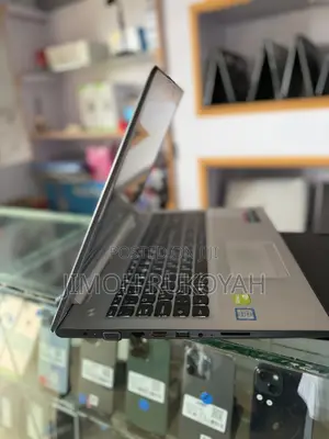 Laptop Lenovo IdeaPad 520 4GB Intel Core i5 HDD 500GB