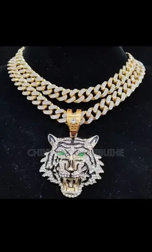 Original 3D Tiger Pendant With 13 Mm Crystal Cuban Chain for Men
