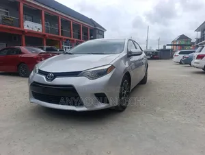 Toyota Corolla 2015 Silver