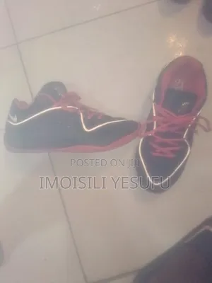 Foreign Used Nike Sneakers Call or Whatsapp