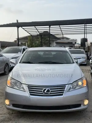 Lexus ES 350 2012 Silver