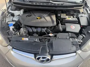 Hyundai Elantra SE 4dr Sedan (1.8L 4cyl 6A) 2015 Silver