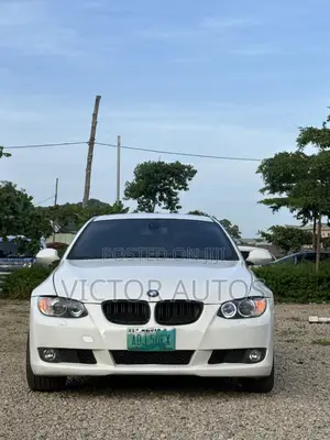 BMW 328i 2009 White