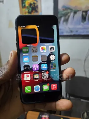 Apple iPhone 7 32 GB Black