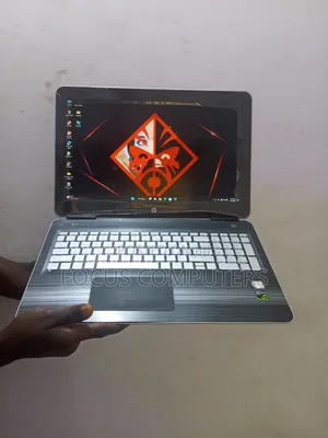 Laptop HP Omen 15 8GB Intel Core i7 SSD 256GB