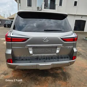 Lexus LX 570 AWD 2016 Gray