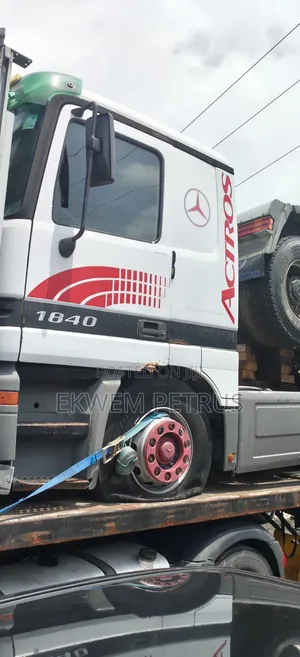 European Used Daf Xf 105.460 Complete Flatbed Trailer Truck