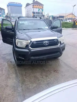 Toyota Tacoma Double Cab 4x2 PreRunner 2.7L 4-Cyl. 4-Speed Automatic Gray