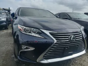 Lexus ES 2016 Blue