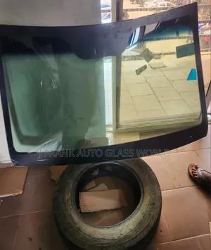 Kia Cerato 2014 Windscreen Glass