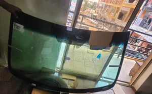 TOYOTA HIGHLANDER 2010/2012 Windscreen Glass