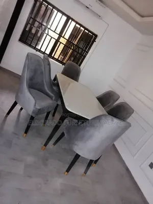 Standard Size 6seater Marble Top Dinning Table