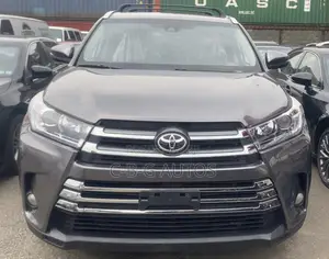 Toyota Highlander Limited 2019 Gray