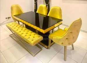Simple Classic Set of Dinning Set