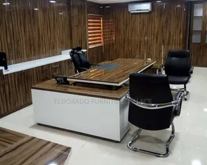 Full Executive Office Table With Wall Designs