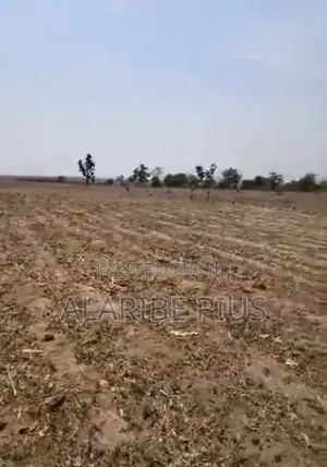 65 Hectares Resd. Land 4 Sale at Idu Industrial Area Abuja, Nigeria.