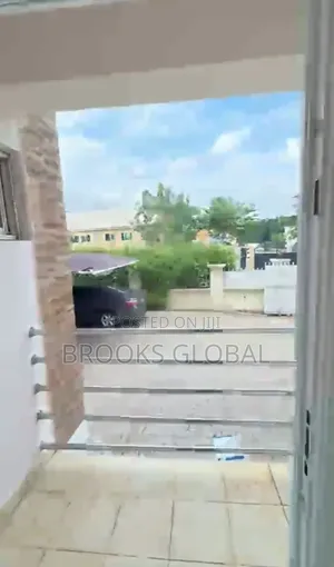 2bdrm Bungalow in Utako for rent