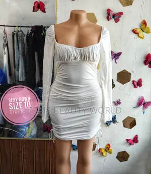 Ladies Short Gown