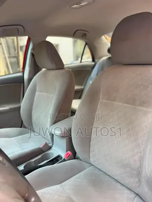 Toyota Corolla 2009 Red