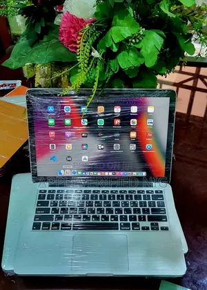 Laptop Apple MacBook Pro 2015 8GB Intel Core i5 SSD 128GB