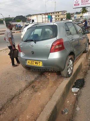 Toyota Yaris 2007 Silver