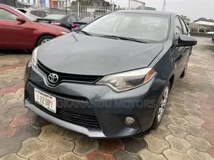 Toyota Corolla L 4dr Sedan (1.8L 4cyl 4A) 2014 Gray