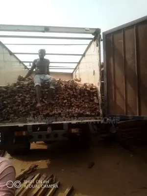Best Roofing Wood and Decking Wood Witb Bamboo and Pallet