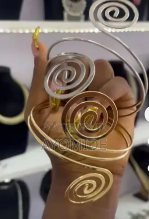 Arm Bangle