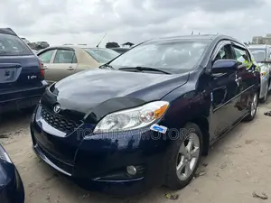 Toyota Matrix 2010 Blue