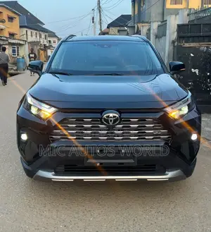 Toyota RAV4 2025 Black