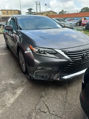 Lexus ES 2016 Gray